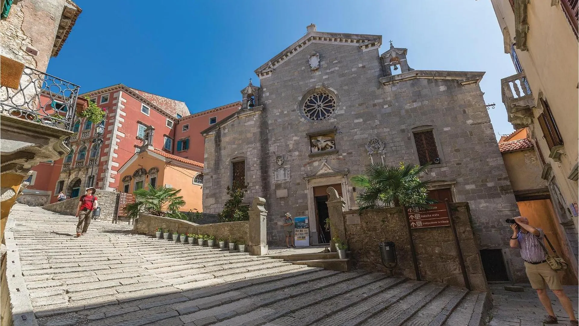 Holiday home 3 Bedroom Nice Home In Labin Rasa